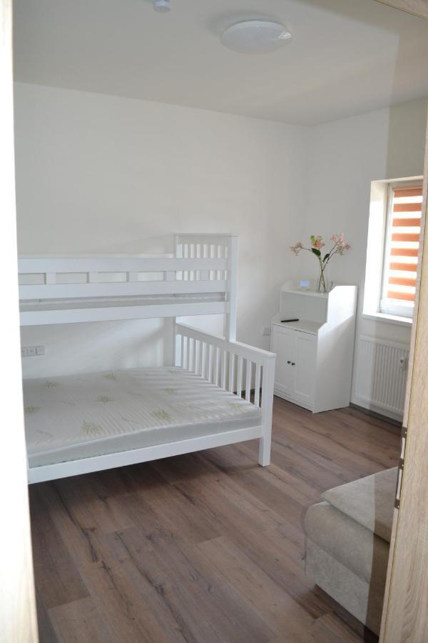 Ferienwohnung Kvitko Frymburk nad Vltavou Exterior foto